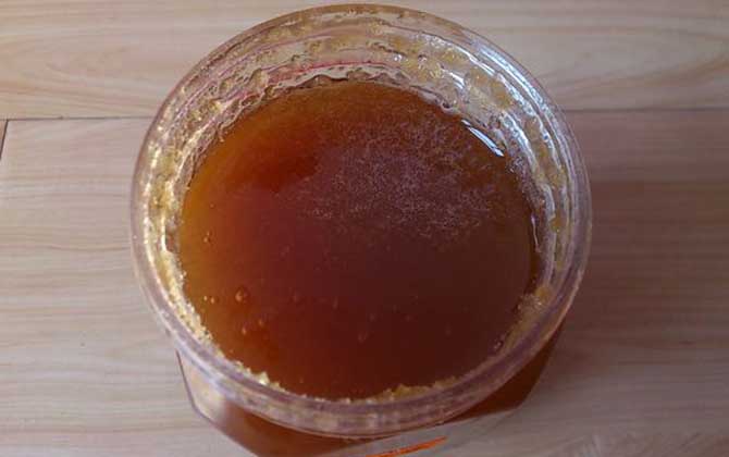 蜂蜜牛奶的功效及簡單做法 蜂蜜