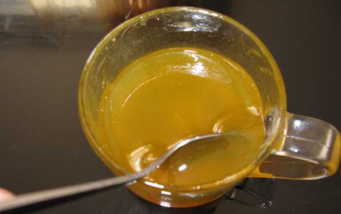 蜂蜜什么時候喝最好?有人說早上,也有人說晚上,實際上都不對! 蜂蜜