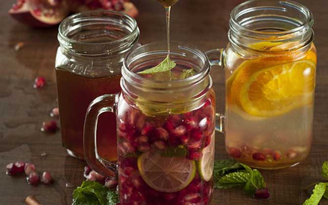 蜂蜜美容的最佳方法,掌握這些常識(shí)和竅門,美容效果將事半功倍! 蜂蜜美容