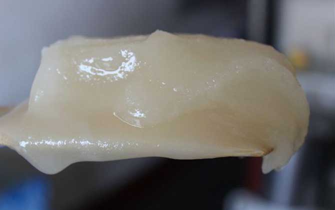 蜂蜜怎么辨別真假?除了色、香、味、結晶外,價格也是個關鍵點! 蜂蜜