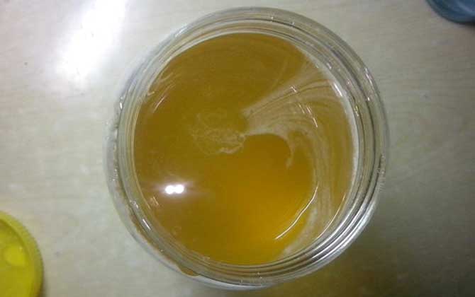 女人能天天喝蜂蜜水嗎?看飲用量,適量有益健康,過量反而有害! 蜂蜜