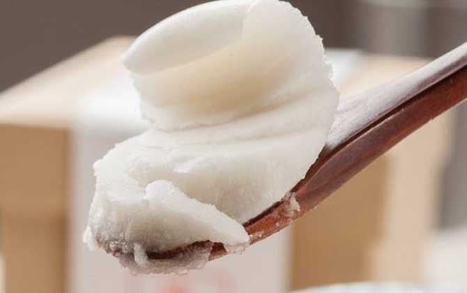 油菜花蜜的功效與作用及食用方法 油菜花蜜