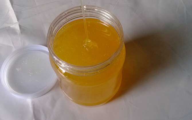 芝麻蜜的作用與功效及食用方法 芝麻蜜