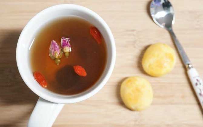 蜂蜜枸杞茶的功效及簡(jiǎn)單做法 蜂蜜枸杞茶