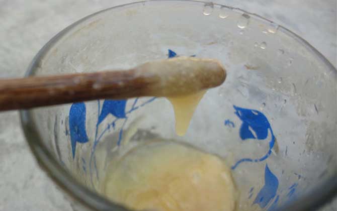 蜂蜜補(bǔ)水保濕最有效的方法 蜂蜜