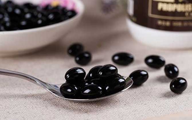 蜂膠什么年齡吃最好? 蜂膠