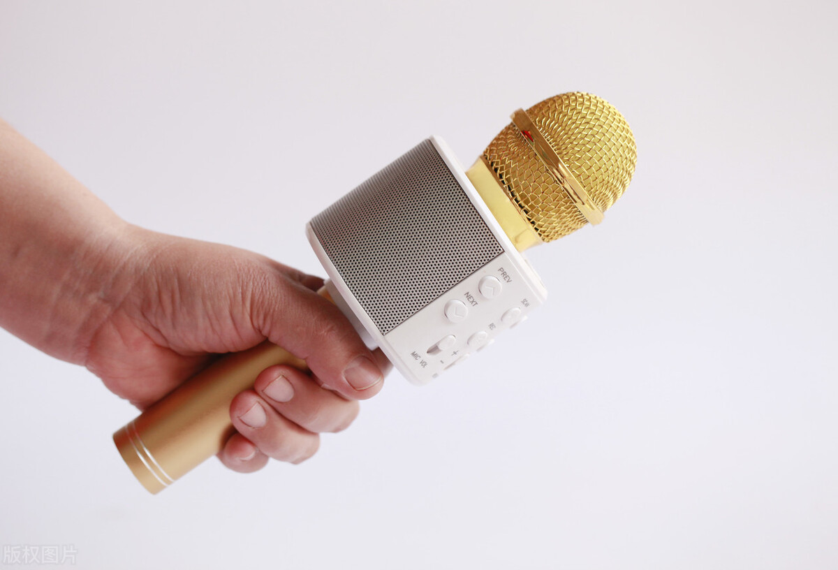 孩子的“冠姓權(quán)”，值得爭(zhēng)嗎？