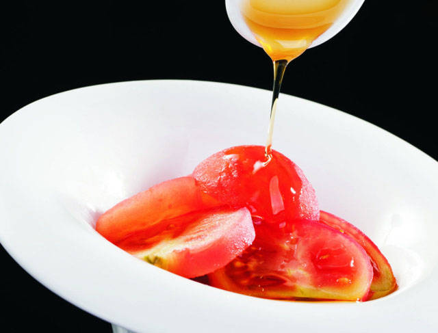 香蕉皮蜂蜜面膜怎么做(香蕉蜂蜜面膜的功效) 香蕉皮蜂蜜面膜怎么做(香蕉蜂蜜面膜的功效)