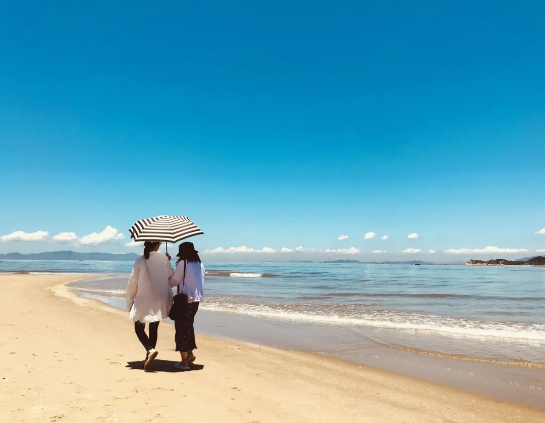 最舒服的關(guān)系不是三觀相同,而是......(人和人之間最舒服的關(guān)系是共性和吸引) 最舒服的關(guān)系不是三觀相同,而是......(人和人之間最舒服的關(guān)系是共性和吸引)