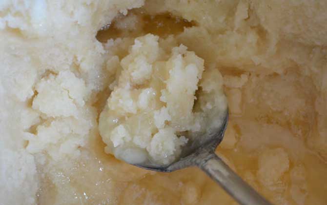 蜂蜜變質后的圖片是什么樣的(出現這4種情況,說明蜂蜜已經變質) 蜂蜜變質后的圖片是什么樣的(出現這4種情況,說明蜂蜜已經變質)