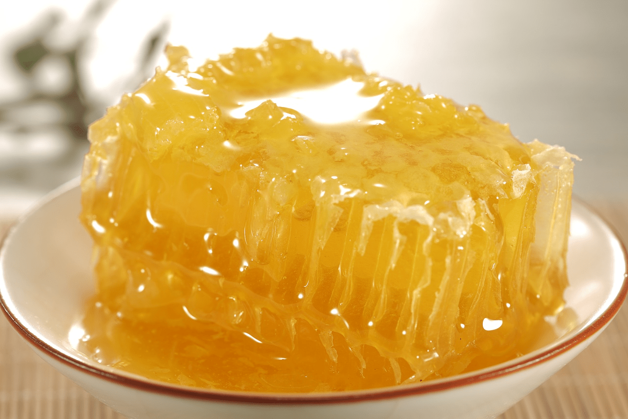 杜英花天熱流蜜嗎(一天中杜英什么時候流蜜) 杜英花天熱流蜜嗎(一天中杜英什么時候流蜜)