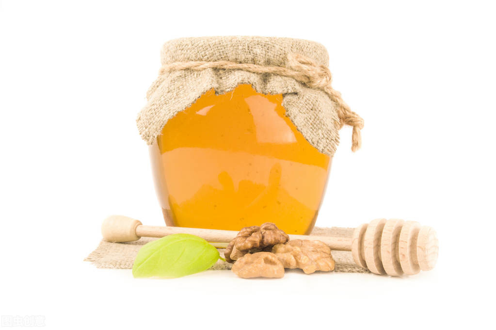蜂蜜成豬油狀是什么原因(蜂蜜結晶成固態像豬油的原因) 蜂蜜成豬油狀是什么原因(蜂蜜結晶成固態像豬油的原因)