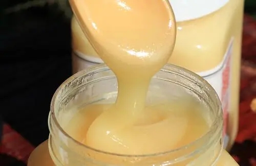 蜂蜜變質(zhì)了是什么味道(如何判斷蜂蜜變質(zhì)沒(méi)) 蜂蜜變質(zhì)了是什么味道(如何判斷蜂蜜變質(zhì)沒(méi))