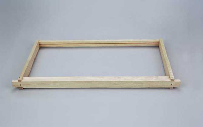 蜜蜂工具批發(fā)價(jià)格表（養(yǎng)蜂工具大全及參考價(jià)格）