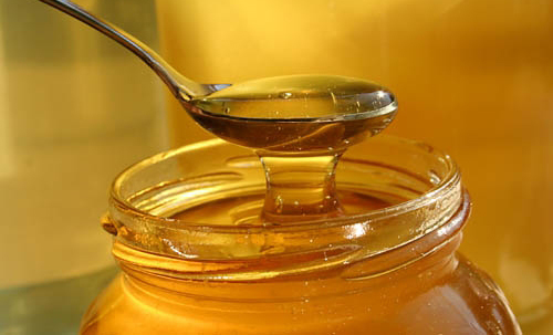 刺槐花和油菜花哪個蜜多(油菜花蜂蜜和槐花蜜有什么區別) 刺槐花和油菜花哪個蜜多(油菜花蜂蜜和槐花蜜有什么區別)