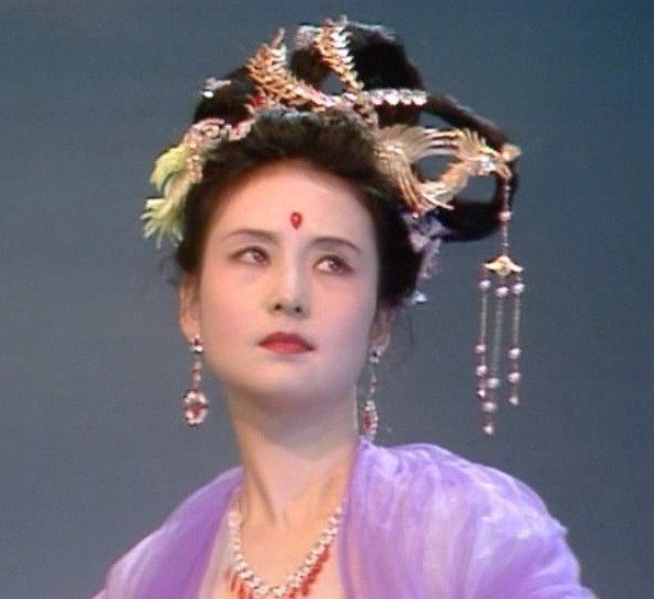 十個嫦娥造型變化史，論哪個最合你心意