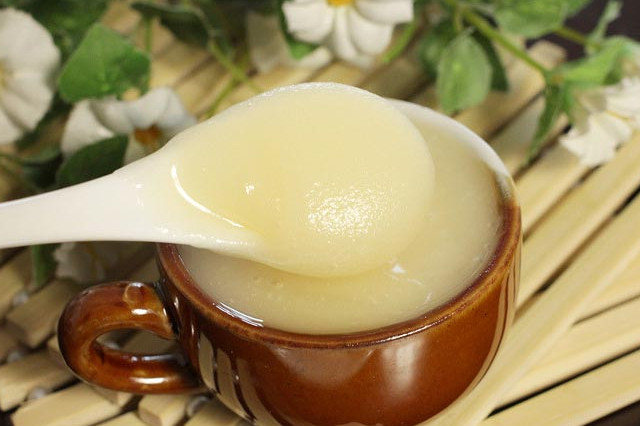 蜂蜜多少度開(kāi)始結(jié)晶(蜂蜜結(jié)晶溫度范圍) 蜂蜜多少度開(kāi)始結(jié)晶(蜂蜜結(jié)晶溫度范圍)