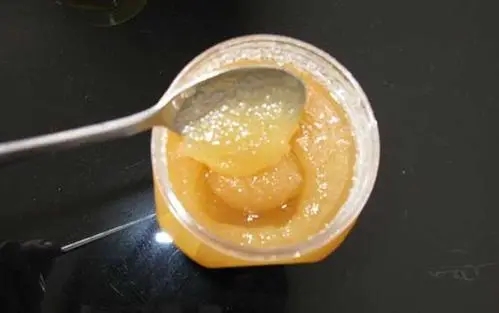 蜂蜜變質(zhì)了吃了會(huì)怎么樣(蜂蜜變質(zhì)之后會(huì)有什么特點(diǎn)呢?) 蜂蜜變質(zhì)了吃了會(huì)怎么樣(蜂蜜變質(zhì)之后會(huì)有什么特點(diǎn)呢?)