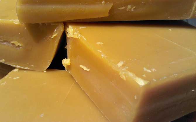 蜂蠟有哪些物理特性？